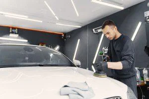 De ce polisharea orbitală este mai potrivită pentru întreținerea periodică a mașinii